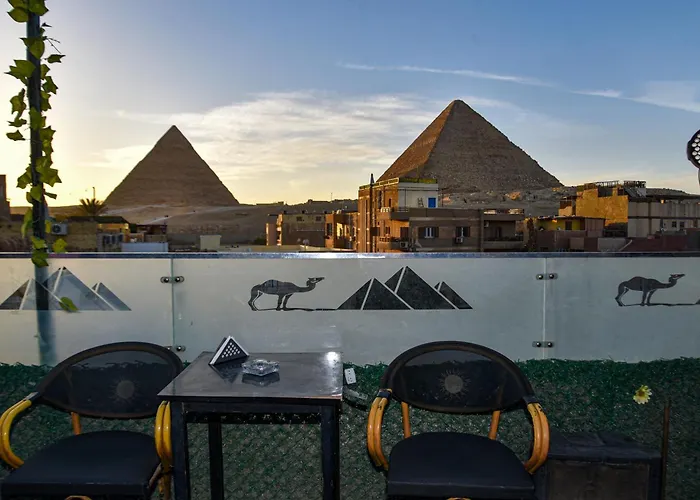 Pyramids View Inn